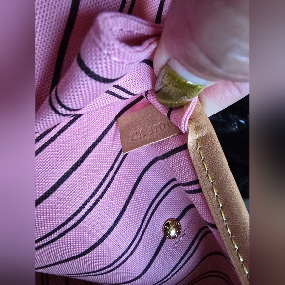 Authentic Louis Vuitton Limited Edition Jungle Dot Neverfull bag MM Size - Picture 5 of 12